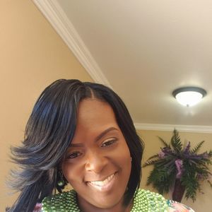 Meet your Posher, Jamila